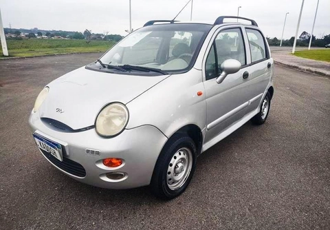 Caoa Chery QQ 1.1/1.0 12V 69cv 5p 2012 Prata — foto 1 de 3