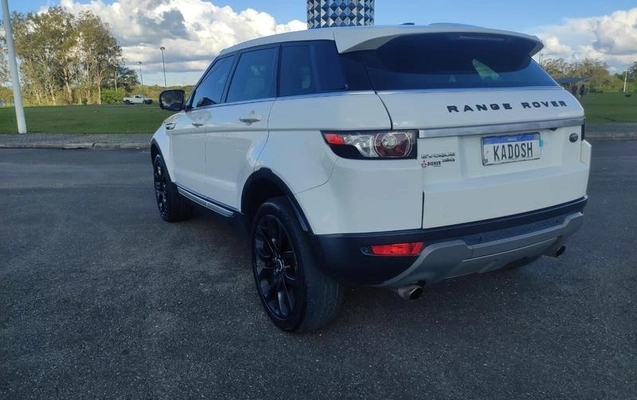 imagem-https://www.socarrao.com.br/sc-vehicle-images-prod/4228384/1790801660201-7837240_14_B_41cb5257c4.jpeg