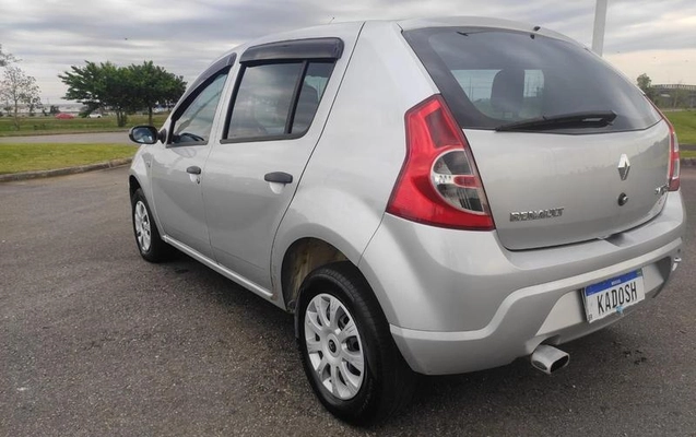 imagem-https://www.socarrao.com.br/sc-vehicle-images-prod/4228422/1790801746937-8423070_5_B_919b07b8ff.jpeg