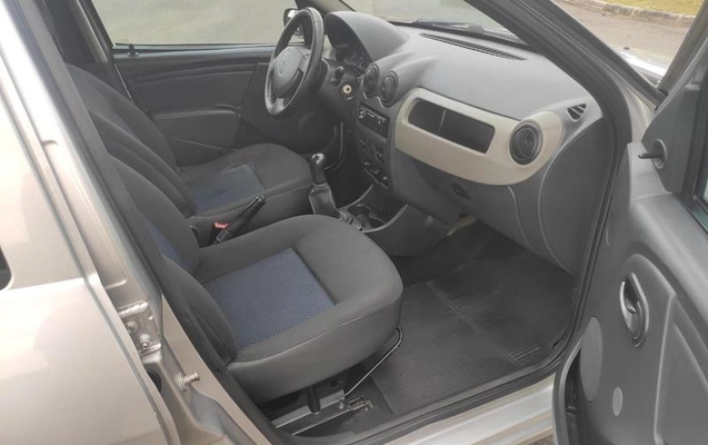 imagem-https://www.socarrao.com.br/sc-vehicle-images-prod/4228422/1790801746949-8423070_0_B_ed7e275442.jpeg