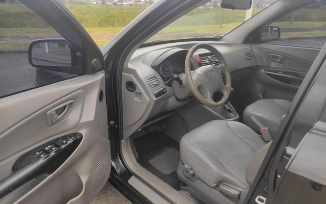 imagem-https://www.socarrao.com.br/sc-vehicle-images-prod/4228498/1790801967105-8311157_9_B_115063fb28.jpeg