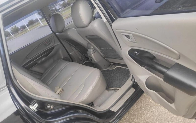 imagem-https://www.socarrao.com.br/sc-vehicle-images-prod/4228498/1790801967109-8311157_3_B_7867efbdb1.jpeg