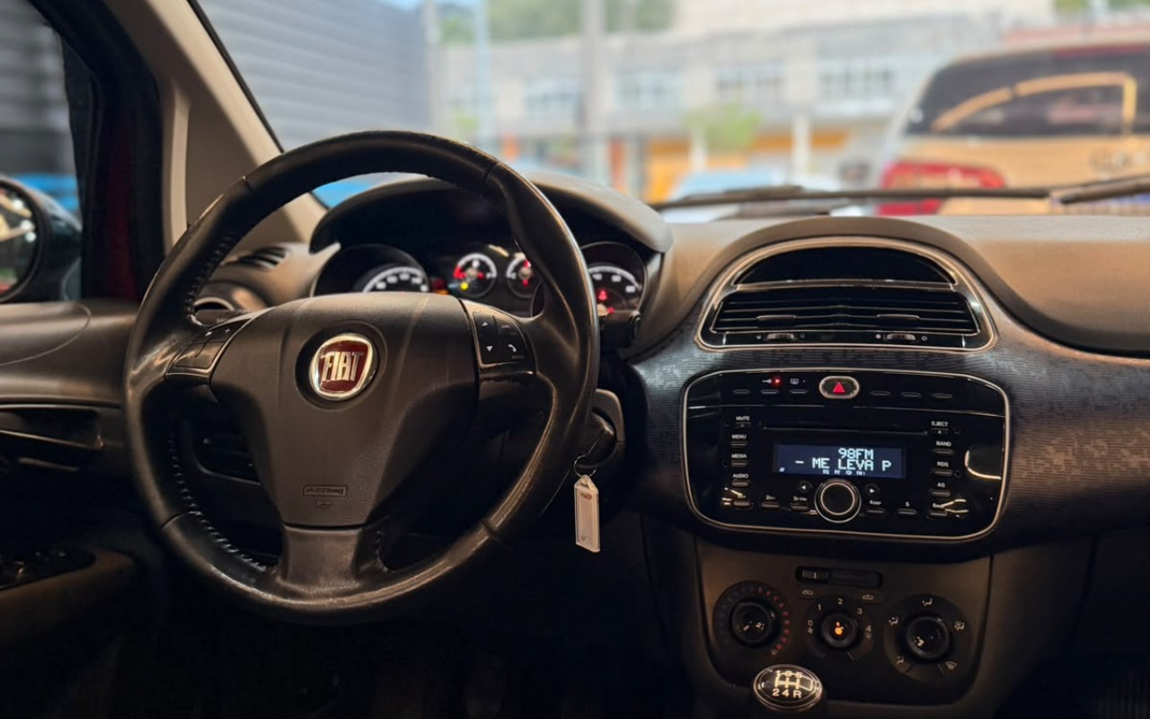 imagem-https://www.socarrao.com.br/sc-vehicle-images-prod/4228503/1790802672947-OC5qcGc.jpg