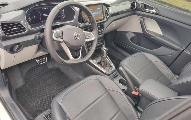 imagem-https://www.socarrao.com.br/sc-vehicle-images-prod/4228517/1790802098978-8245095_15_B_5d33ffdaac.jpeg