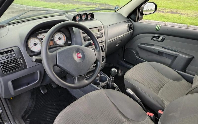 imagem-https://www.socarrao.com.br/sc-vehicle-images-prod/4228581/1790802249707-7842040_12_B_328b8fafdf.jpeg