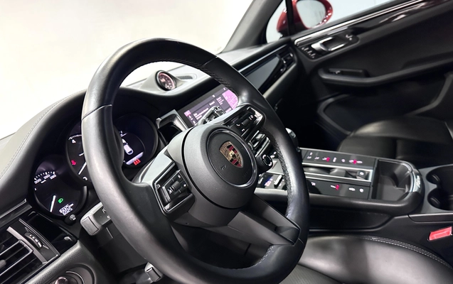 imagem-https://www.socarrao.com.br/sc-vehicle-images-prod/4228719/1790802514878-9c02b2e0-0452-4d9c-9055-701efba46d40.jpg