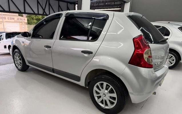 imagem-https://www.socarrao.com.br/sc-vehicle-images-prod/4228777/1790802707798-4_061105.jpg