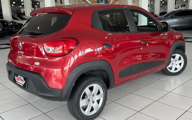 imagem-https://www.socarrao.com.br/sc-vehicle-images-prod/4228847/1791390015658-8527168_6_B_9401e09958.jpeg