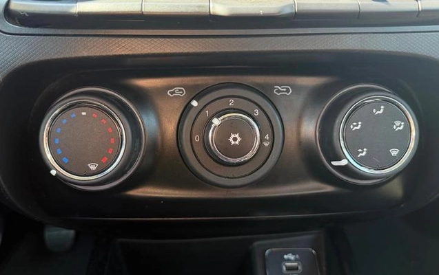 imagem-https://www.socarrao.com.br/sc-vehicle-images-prod/4228997/1790803445032-8524877_9_B_c7380003b1.jpeg