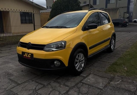Volkswagen Crossfox 1.6 T. Flex 16V 5p 2014 Amarelo — foto 1 de 3