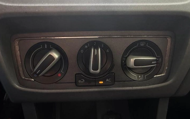 imagem-https://www.socarrao.com.br/sc-vehicle-images-prod/4229019/1790803516300-8523746_0_B_5dfde4f649.jpeg