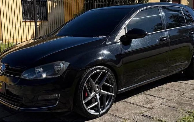 imagem-https://www.socarrao.com.br/sc-vehicle-images-prod/4229035/1790803631671-8525073_0_B_1051e56f21.jpeg