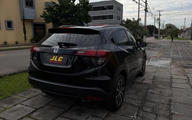 imagem-https://www.socarrao.com.br/sc-vehicle-images-prod/4229043/1790803671346-8527886_0_B_3aa0539e14.jpeg