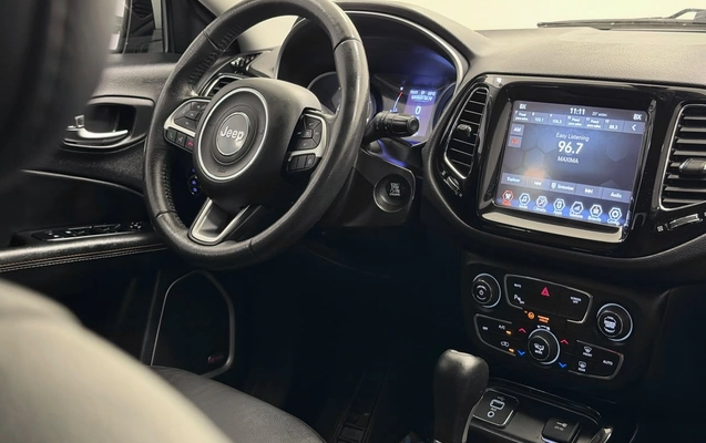 imagem-https://www.socarrao.com.br/sc-vehicle-images-prod/4229044/1790803693620-00665c86bb224e8fa18af8277dc0a368_1790779524766.jpg