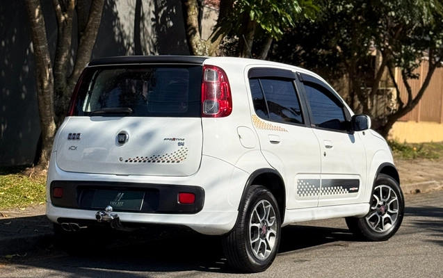imagem-https://www.socarrao.com.br/sc-vehicle-images-prod/4229102/1790866155599-NC5qcGc.jpg