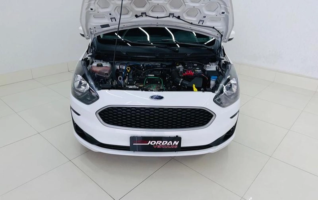imagem-https://www.socarrao.com.br/sc-vehicle-images-prod/4229143/1790804516102-8531758_6_B_9962d2ed94.jpeg