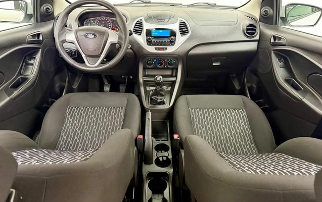 imagem-https://www.socarrao.com.br/sc-vehicle-images-prod/4229143/1790804516110-8531758_11_B_21df4d6c34.jpeg
