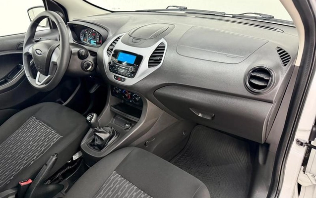 imagem-https://www.socarrao.com.br/sc-vehicle-images-prod/4229143/1790804516123-8531758_19_B_8b9b700101.jpeg