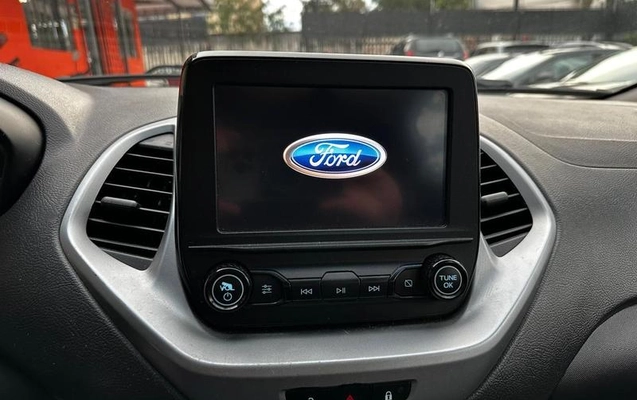 imagem-https://www.socarrao.com.br/sc-vehicle-images-prod/4229314/1790804470928-8530635_2_B_2be28077a2.jpeg