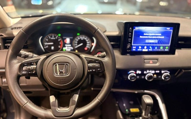 imagem-https://www.socarrao.com.br/sc-vehicle-images-prod/4229364/1790804604556-8531778_1_B_81a3fc4377.jpeg