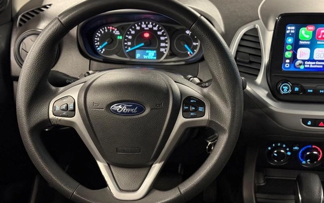 imagem-https://www.socarrao.com.br/sc-vehicle-images-prod/4229423/1791411688362-8418173_12_B_fdbc71d47d.jpeg