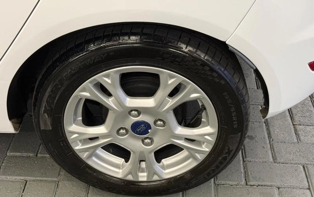 imagem-https://www.socarrao.com.br/sc-vehicle-images-prod/4229425/1791409871645-8458300_12_B_cfba319ce5.jpeg