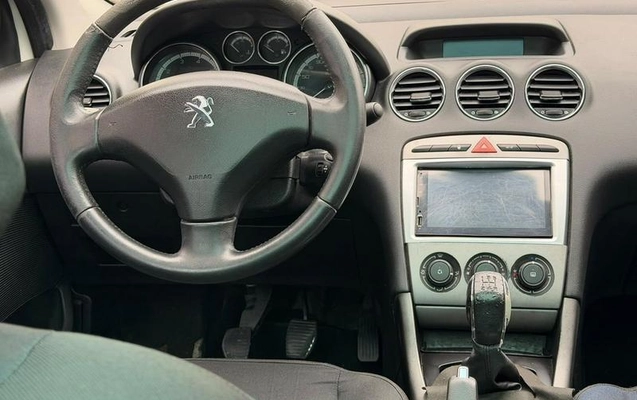 imagem-https://www.socarrao.com.br/sc-vehicle-images-prod/4229434/1790961111809-8531789_2_B_4f1a3a1300.jpeg