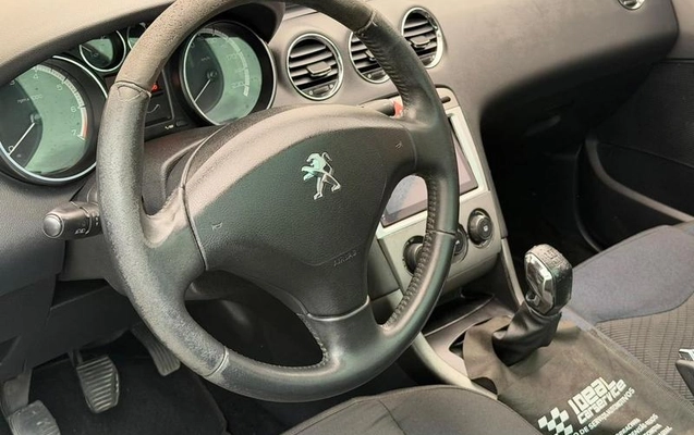 imagem-https://www.socarrao.com.br/sc-vehicle-images-prod/4229434/1790961111814-8531789_8_B_8e71a20c7c.jpeg