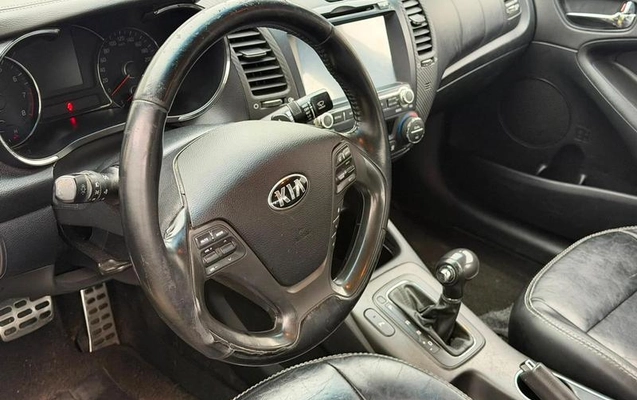 imagem-https://www.socarrao.com.br/sc-vehicle-images-prod/4229439/1790961257698-8455005_6_B_b91773a3ce.jpeg