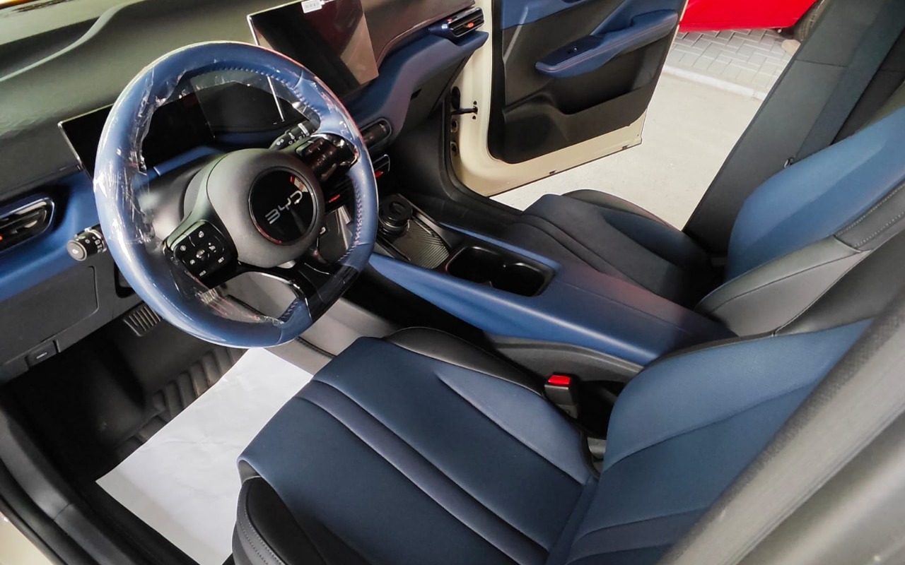 imagem-https://www.socarrao.com.br/sc-vehicle-images-prod/4229458/1790805122649-V2hhdHNBcHAgSW1hZ2UgMjAyNi0wOS0zMCBhdCAxNy4yNC4xOSAoMSkuanBlZw.jpeg