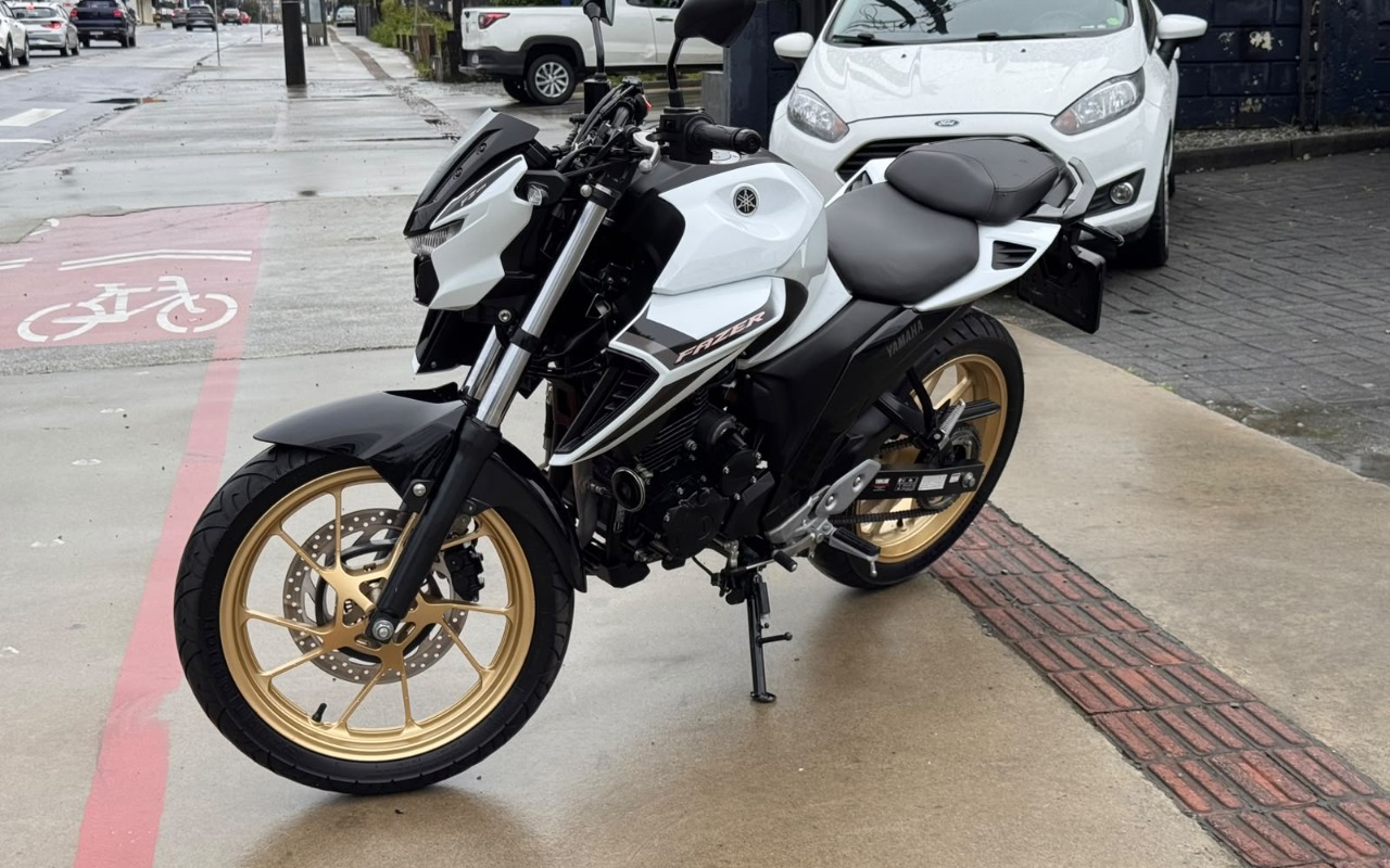 imagem-https://www.socarrao.com.br/sc-vehicle-images-prod/4229584/1790805259654-V2hhdHNBcHAgSW1hZ2UgMjAyNi0wOS0zMCBhdCAxOC40NC4yMiAoMikuanBlZw.jpeg
