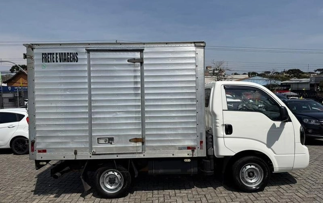 imagem-https://www.socarrao.com.br/sc-vehicle-images-prod/4229954/1790858986532-8521814_2_B_0d3c567207.jpeg