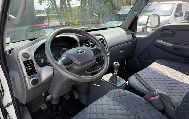 imagem-https://www.socarrao.com.br/sc-vehicle-images-prod/4229954/1790858986537-8521814_7_B_58b3258c63.jpeg