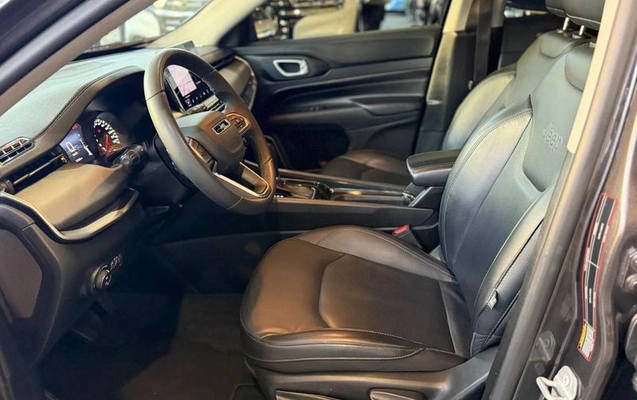 imagem-https://www.socarrao.com.br/sc-vehicle-images-prod/4229980/1791462579150-8530131_10_B_23b3cd0a07.jpeg