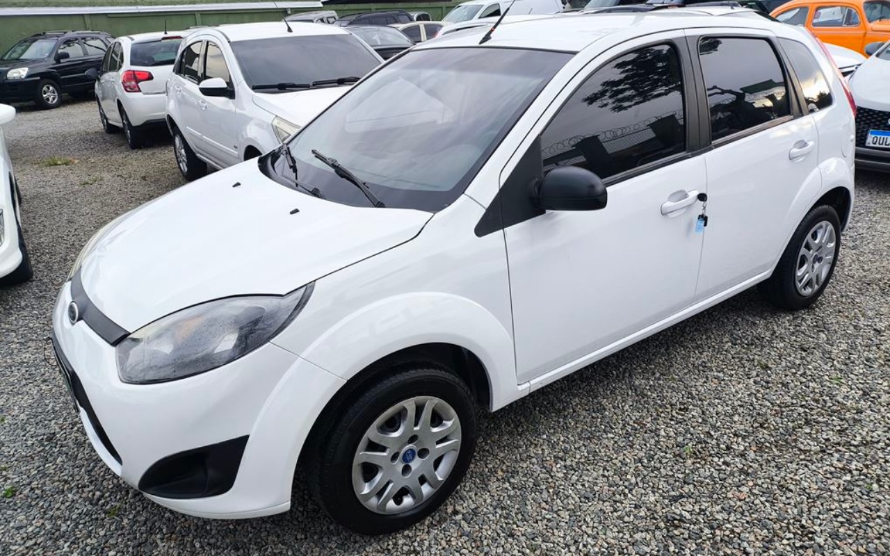 imagem-https://www.socarrao.com.br/sc-vehicle-images-prod/4230228/1790807460609-SU1HXzIwMjYwOTMwXzE3MzU1NyAoQ29weSkuanBn.jpg