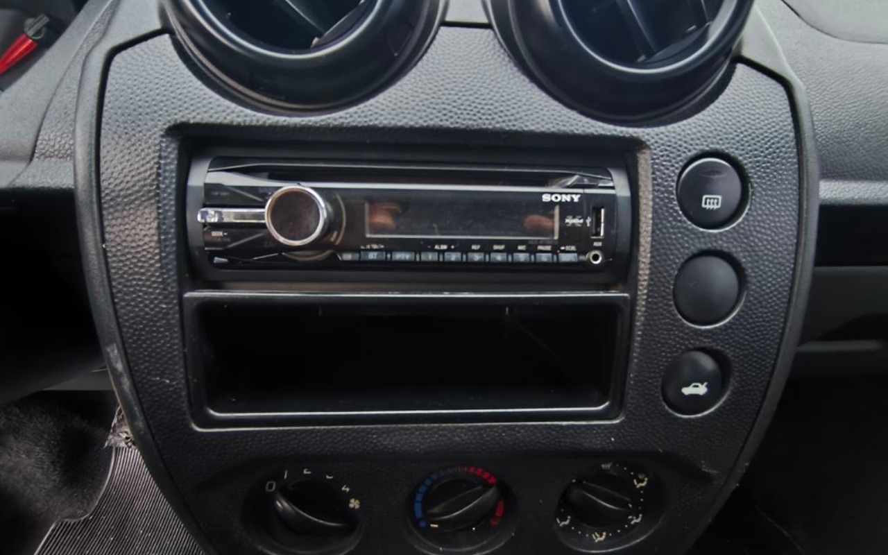 imagem-https://www.socarrao.com.br/sc-vehicle-images-prod/4230228/1790807461444-SU1HXzIwMjYwOTMwXzE3MzcyMSAoQ29weSkuanBn.jpg
