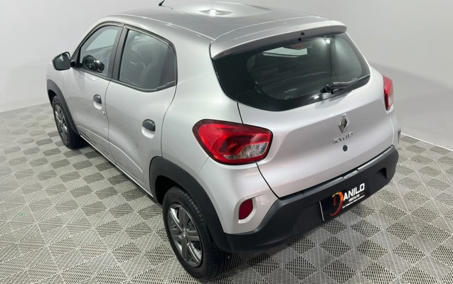 imagem-https://www.socarrao.com.br/sc-vehicle-images-prod/4230921/1790809787359-7_075638.jpg