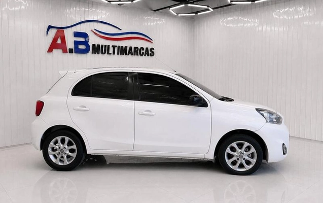 imagem-https://www.socarrao.com.br/sc-vehicle-images-prod/4231064/1791031871241-8449845_8_B_6d5d6b97c4.jpeg