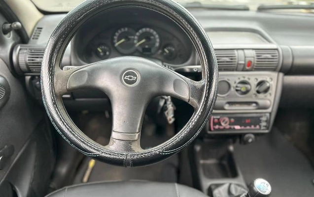 imagem-https://www.socarrao.com.br/sc-vehicle-images-prod/4231756/1790956759587-8526367_8_B_d254e32570.jpeg