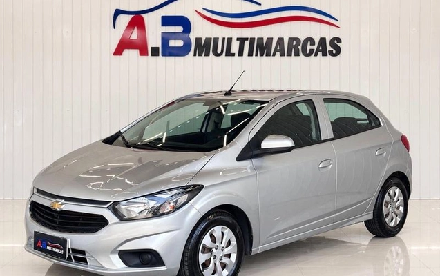 imagem-https://www.socarrao.com.br/sc-vehicle-images-prod/4231894/1790812945628-8524720_14_B_fbe2d23c0c.jpeg