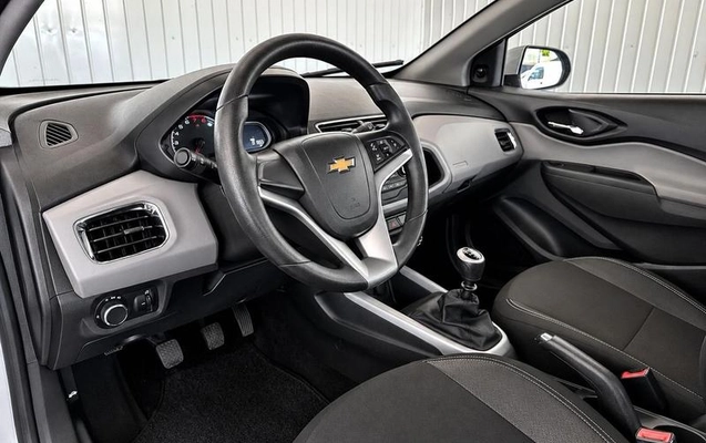 imagem-https://www.socarrao.com.br/sc-vehicle-images-prod/4231894/1790812945643-8524720_1_B_6d2e925a2b.jpeg