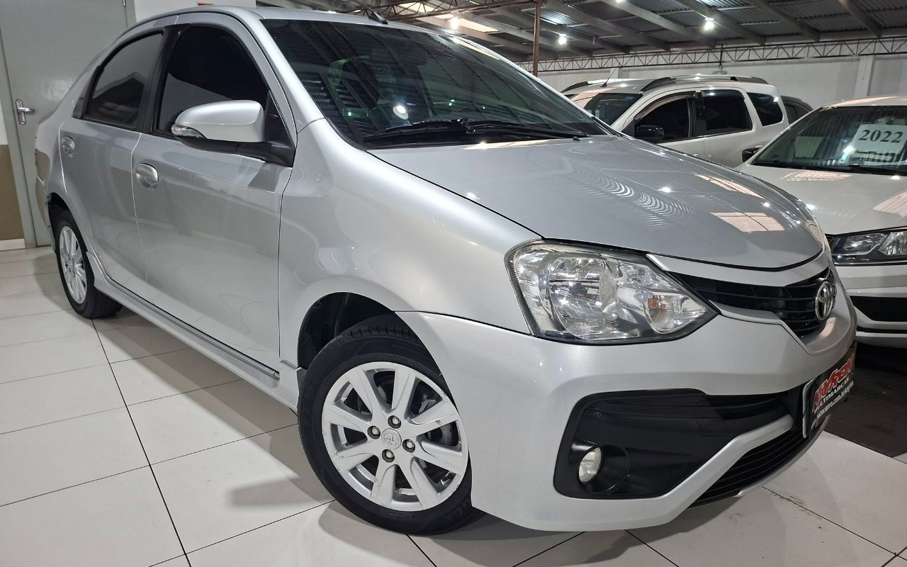 imagem-https://www.socarrao.com.br/sc-vehicle-images-prod/4232444/1790814445463-NC5qcGc.jpg