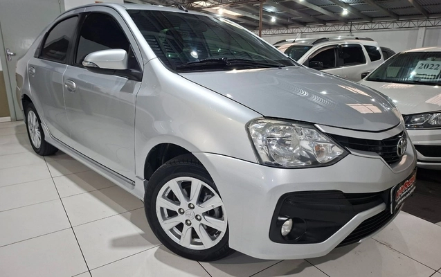 imagem-https://www.socarrao.com.br/sc-vehicle-images-prod/4232444/1790814445463-NC5qcGc.jpg