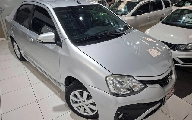 imagem-https://www.socarrao.com.br/sc-vehicle-images-prod/4232444/1790814446702-MTcuanBn.jpg