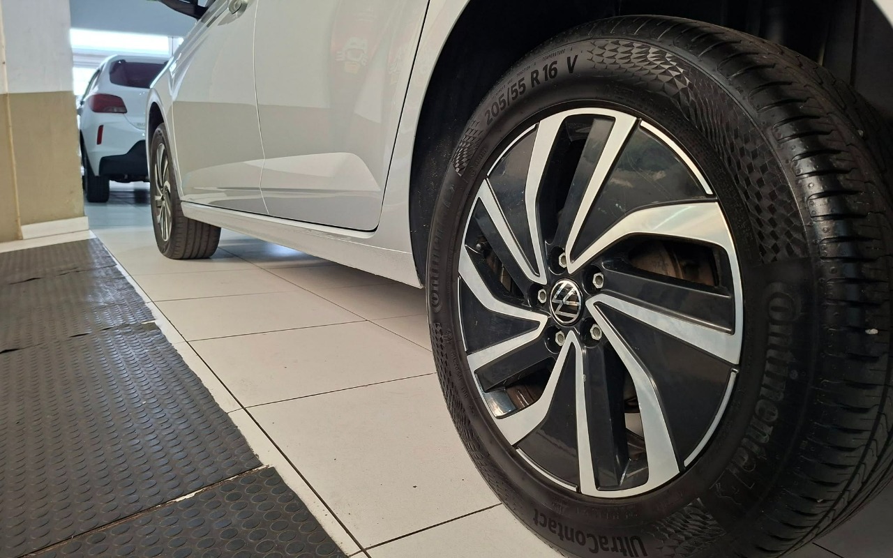 imagem-https://www.socarrao.com.br/sc-vehicle-images-prod/4233104/1790900203867-MTguanBn.jpg