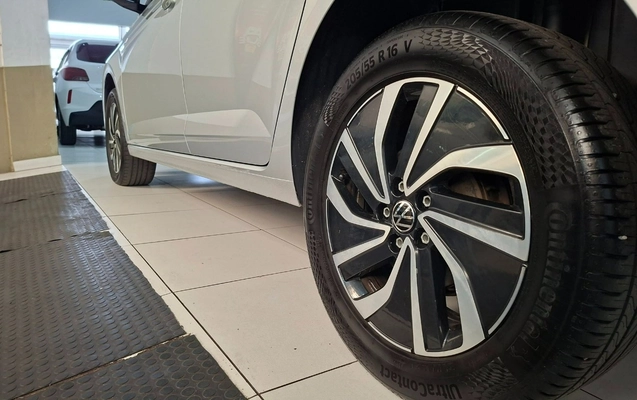 imagem-https://www.socarrao.com.br/sc-vehicle-images-prod/4233104/1790900203867-MTguanBn.jpg
