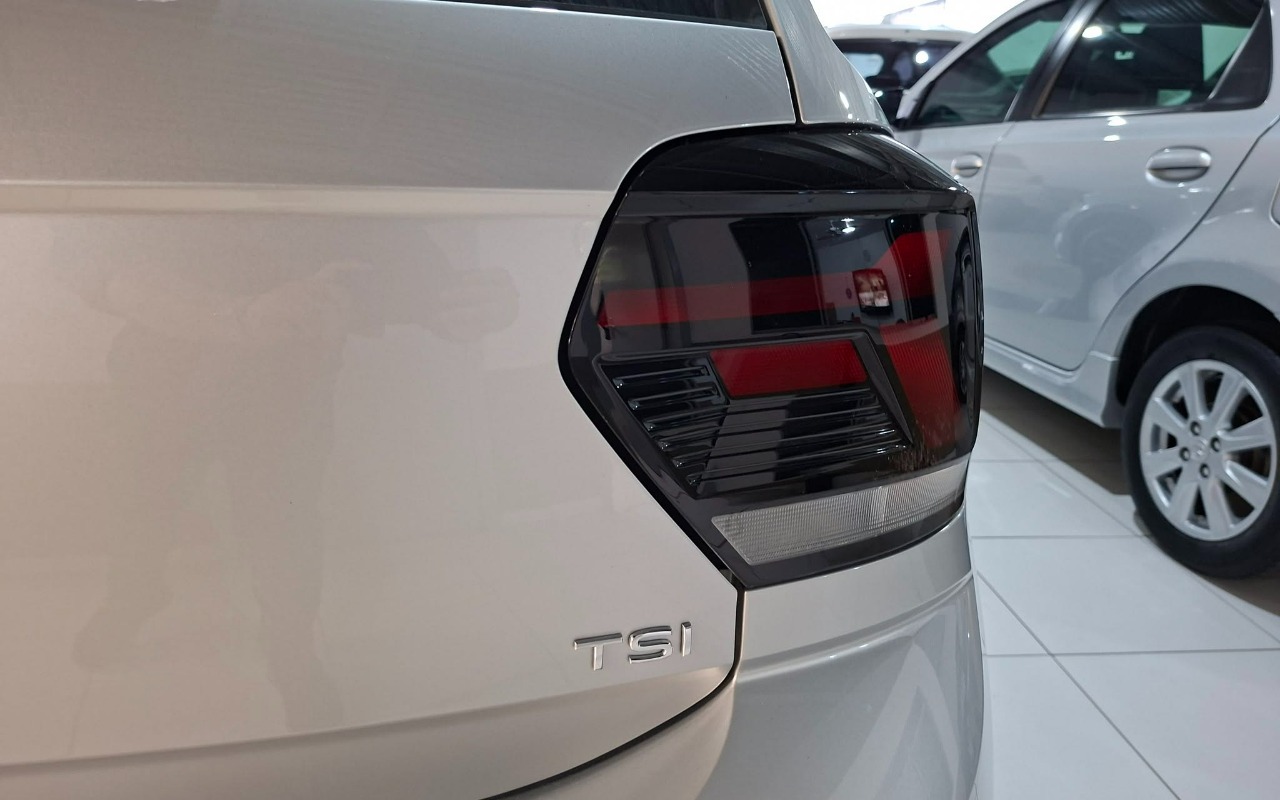 imagem-https://www.socarrao.com.br/sc-vehicle-images-prod/4233104/1790900204562-MjUuanBn.jpg