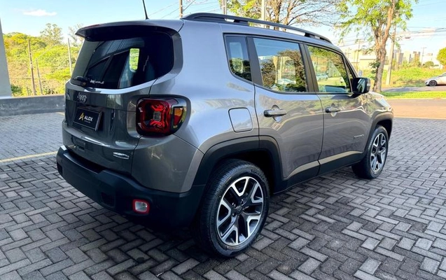 imagem-https://www.socarrao.com.br/sc-vehicle-images-prod/4233311/1791403930718-8531166_8_B_743907aa92.jpeg