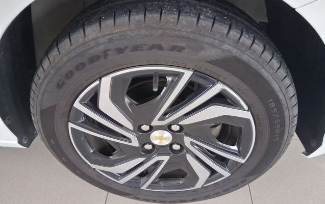 imagem-https://www.socarrao.com.br/sc-vehicle-images-prod/4242808/1790842132829-1_050848.jpg