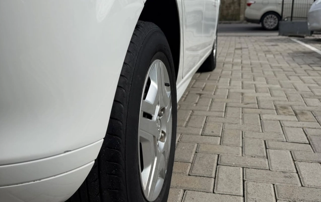 imagem-https://www.socarrao.com.br/sc-vehicle-images-prod/4243375/1790853340637-V2hhdHNBcHAgSW1hZ2UgMjAyNi0wOS0zMCBhdCAwOS4xNi4xMCAoNCkuanBlZw.jpeg